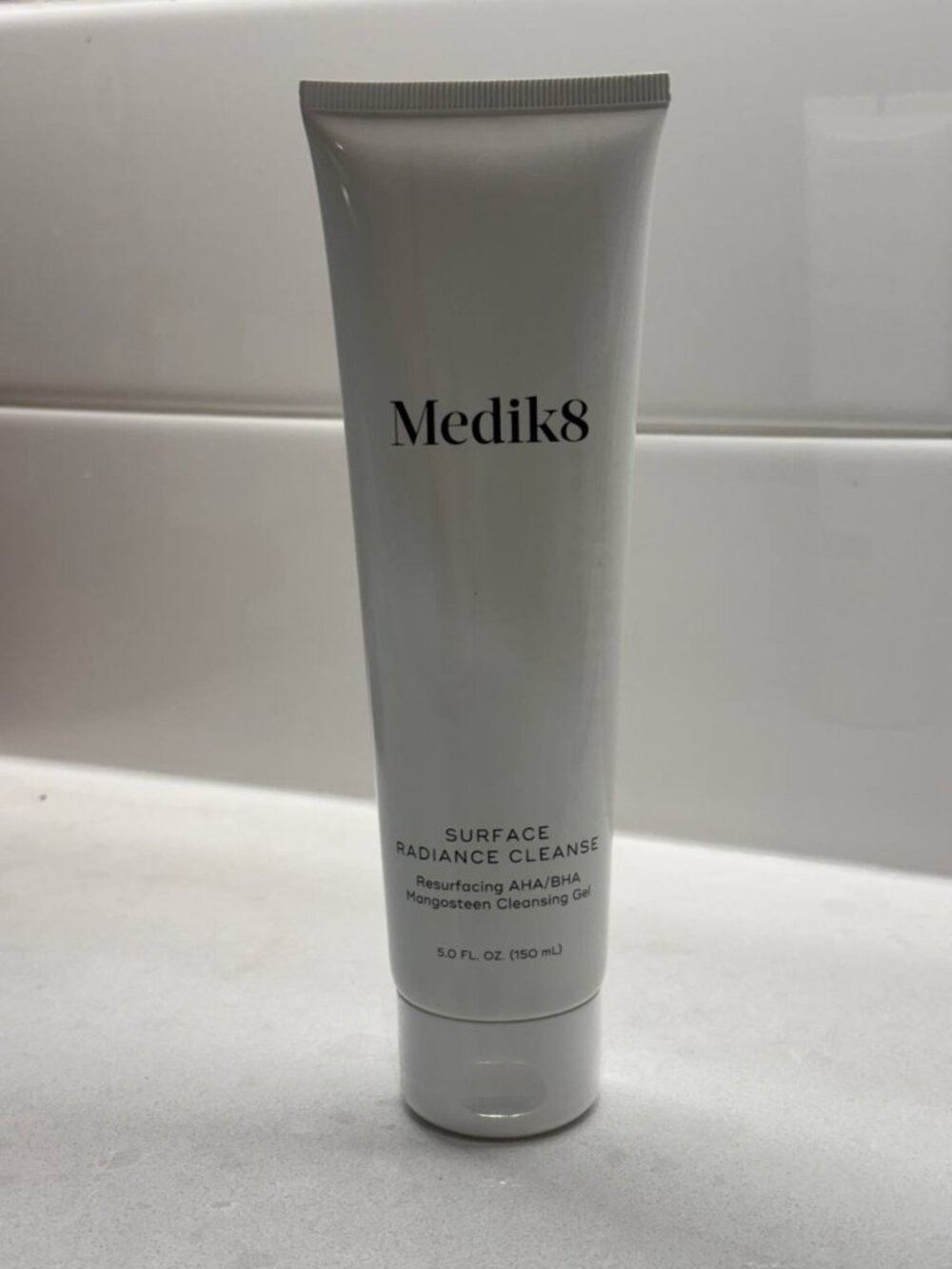New Medik8 Surface Radiance Cleanse 150 ml